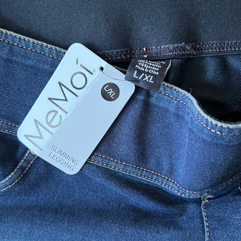 MeMoi denim stretch pull on Jeans.